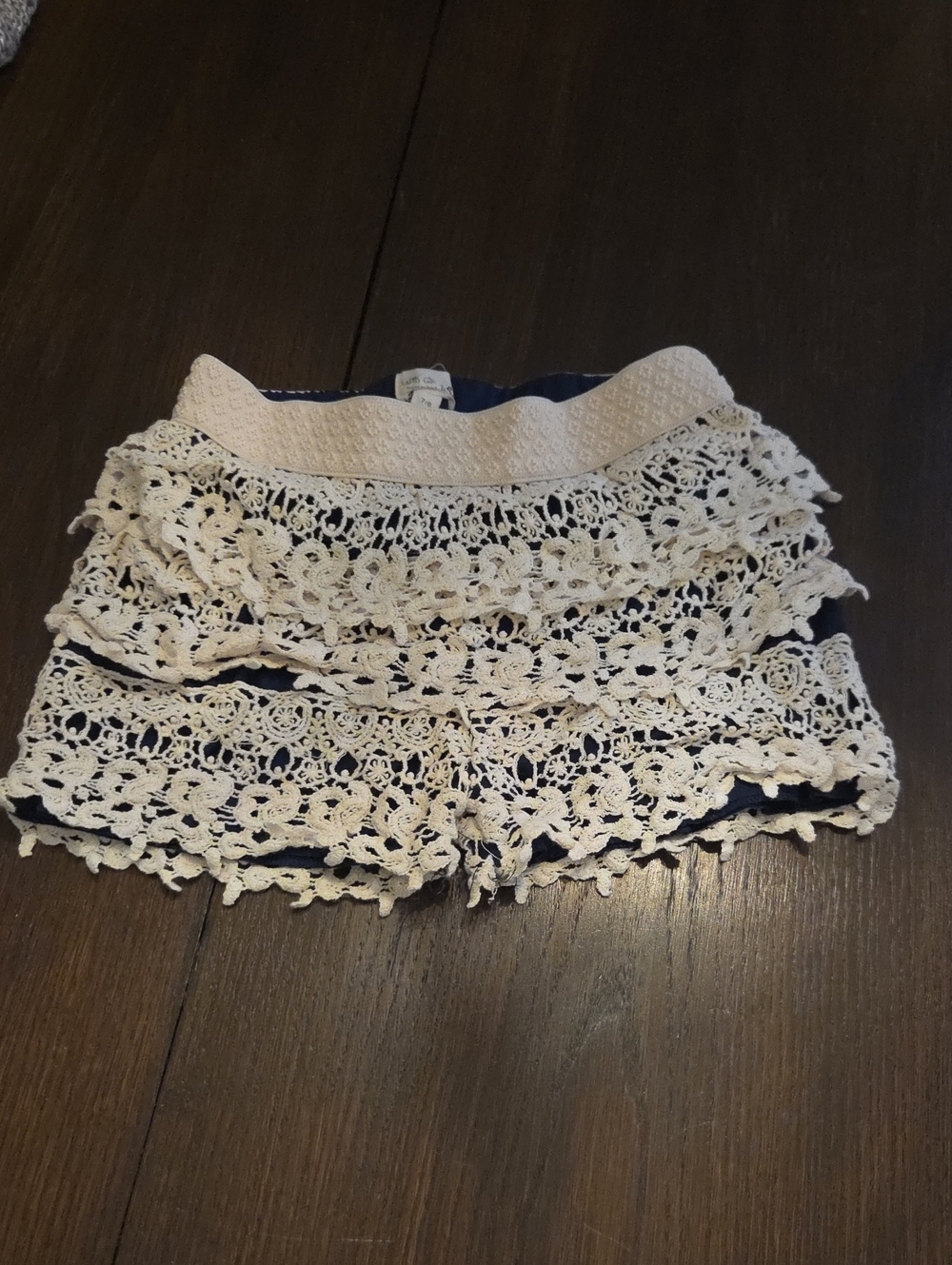 Girls Crochet Layered Shorts in Cream and Navy